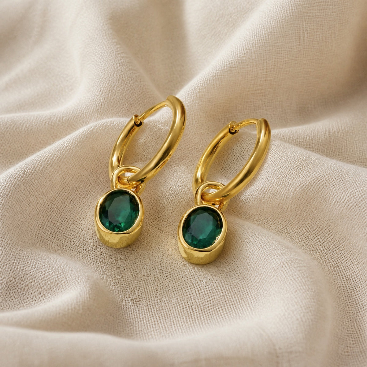 Dana Sleek Oval Stone Earrings