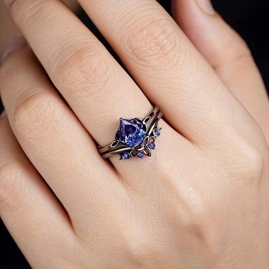 Midnight Tranquility Heirloom Ring