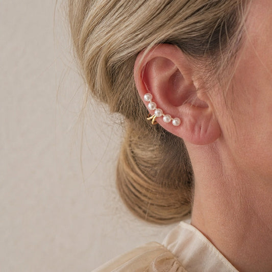 Minimal Clip Statement Earrings
