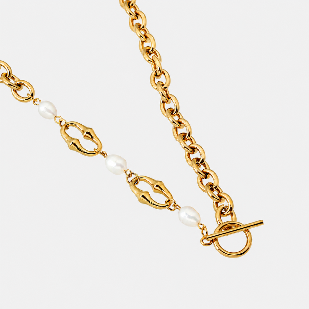 Aveline Necklace