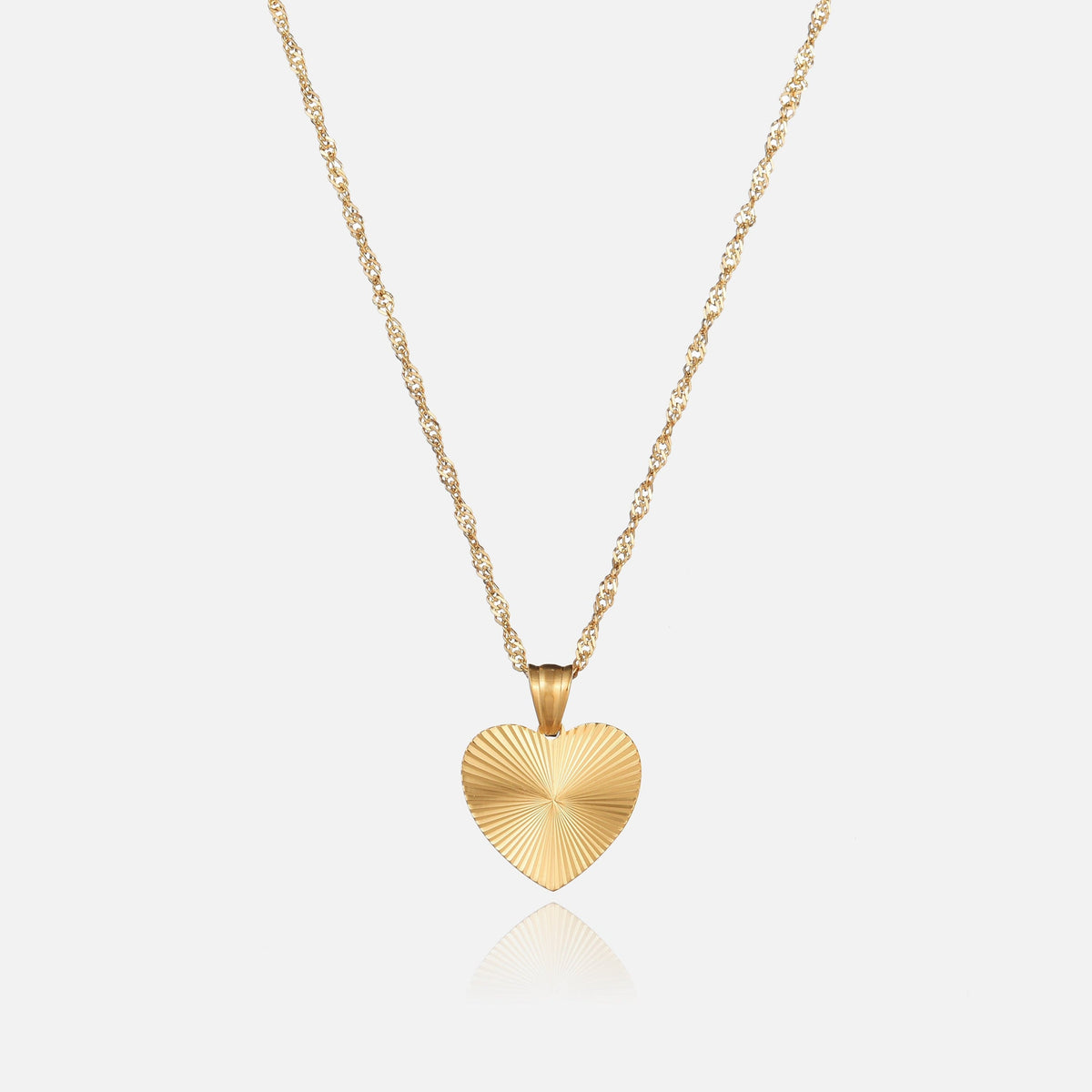 Amour Necklace