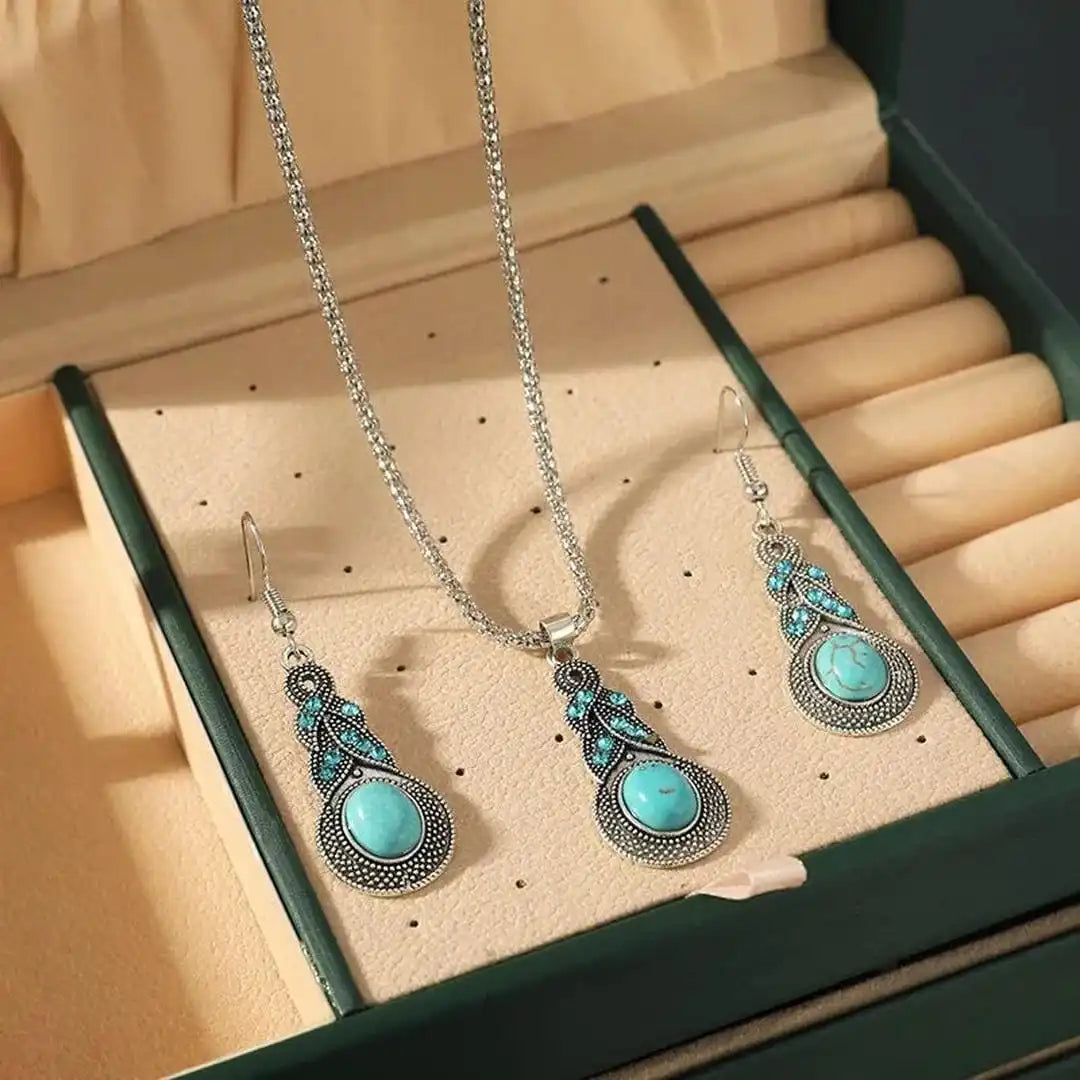 Vintage Turquoise Pendant Necklace and Earrings Set