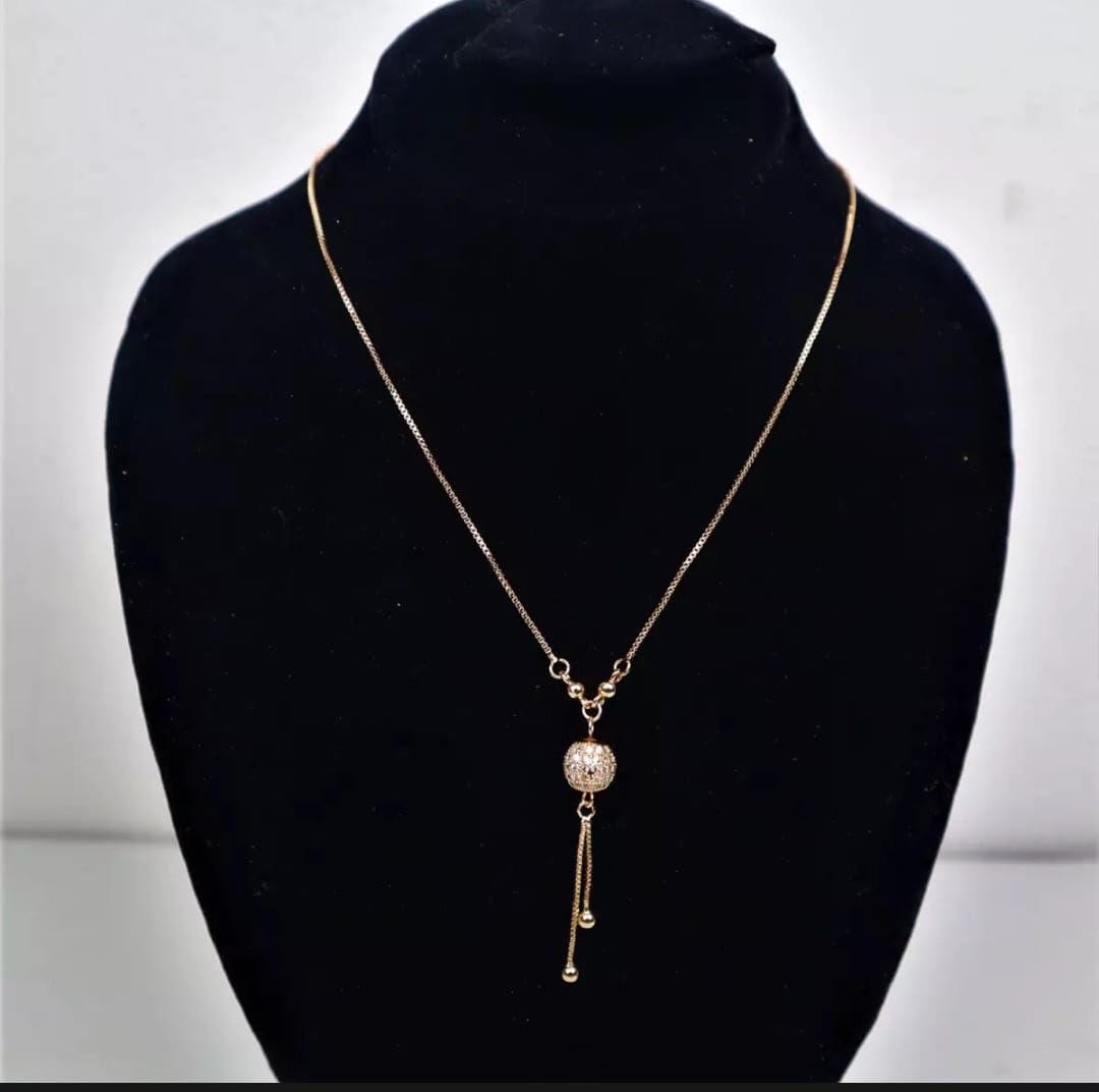 Gold Vintage Pendant Necklace