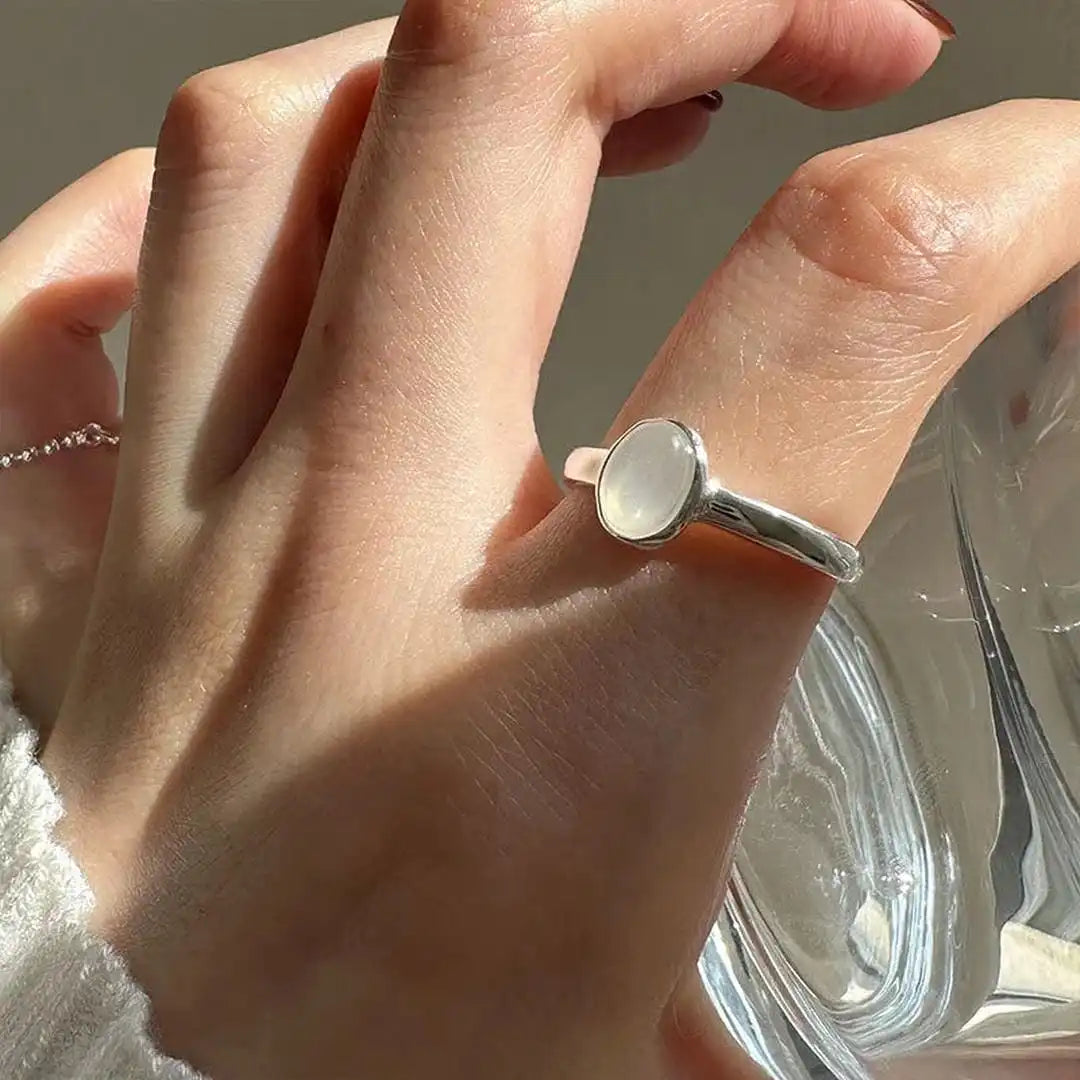 Silver Oval Moonstone Minimal Ring