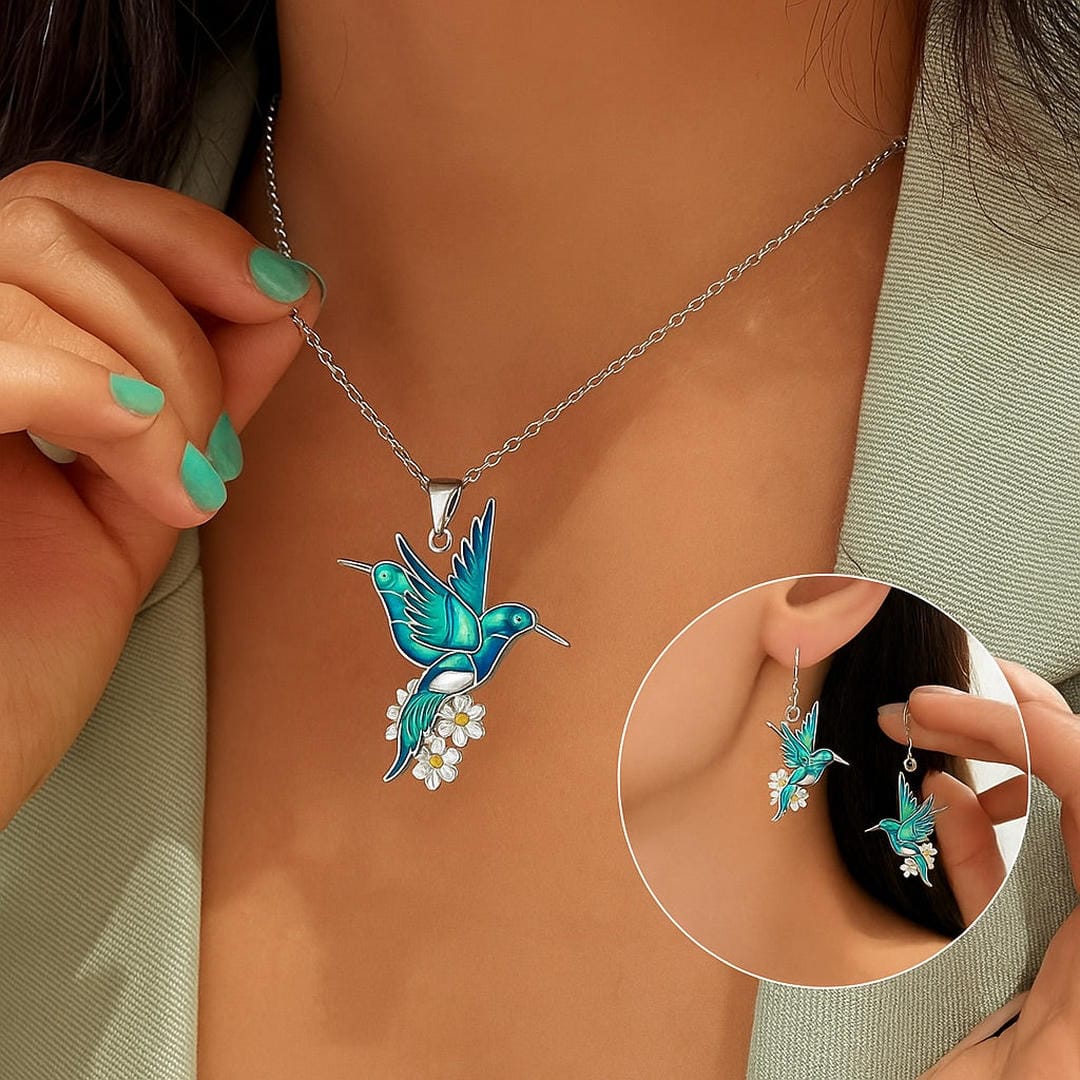 Beautiful Hummingbird Necklace with Matching Earrings