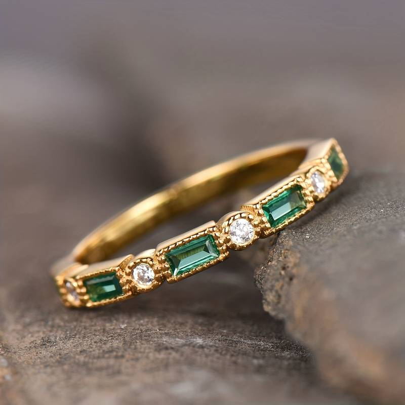 Green Inlaid Zirconia Gold Ring